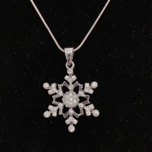 Sparkly snowflake necklace